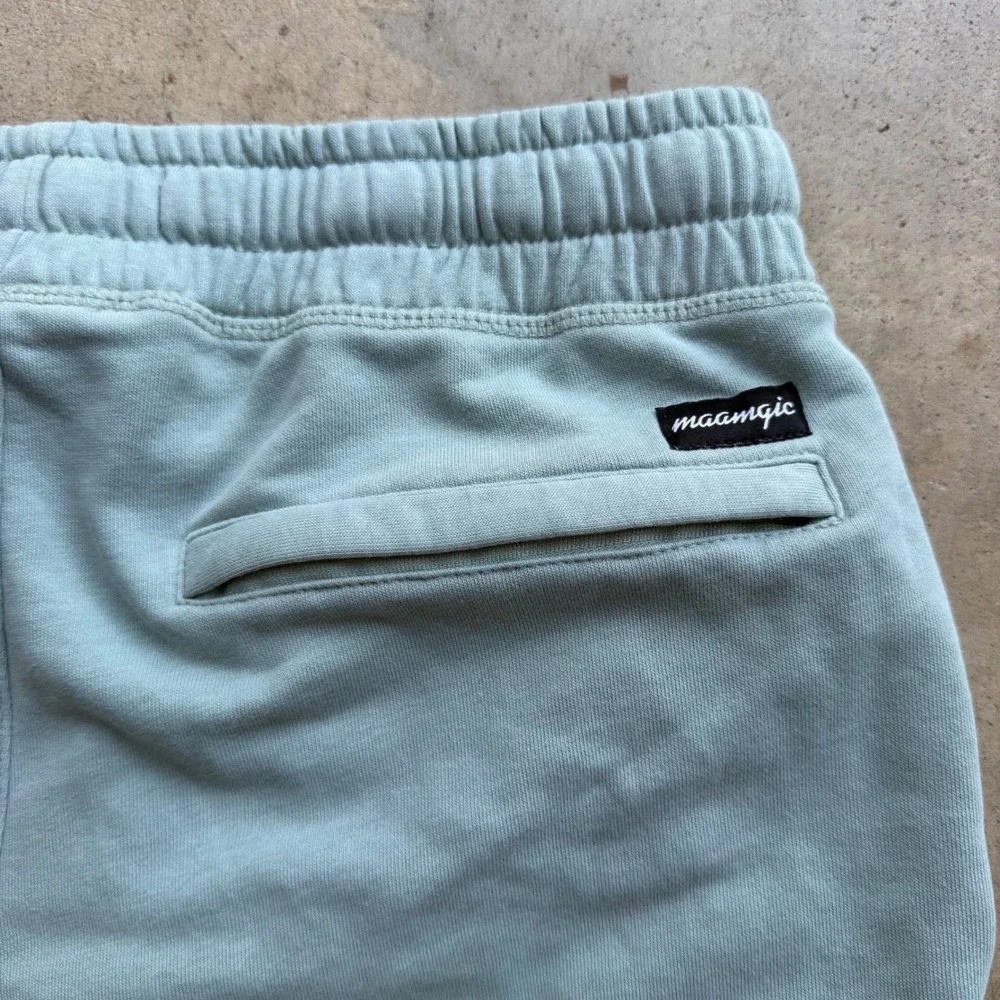 Maamgic Sweat Shorts Mens M Green Drawstring Elastic Waist Zipper Pockets Casual